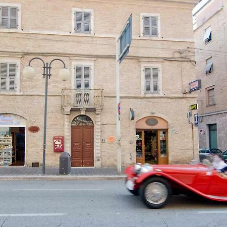 La Casa Di Oliva Daire Macerata Dış mekan fotoğraf