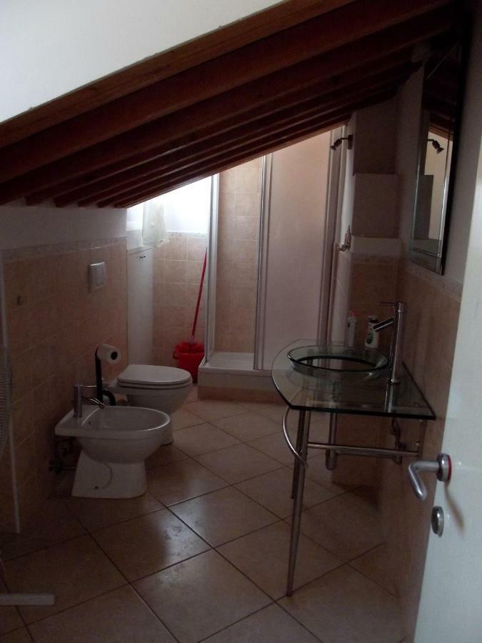 La Casa Di Oliva Daire Macerata Dış mekan fotoğraf