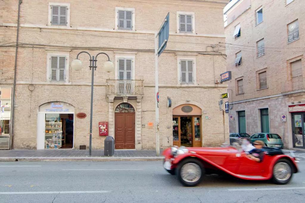 La Casa Di Oliva Daire Macerata Dış mekan fotoğraf
