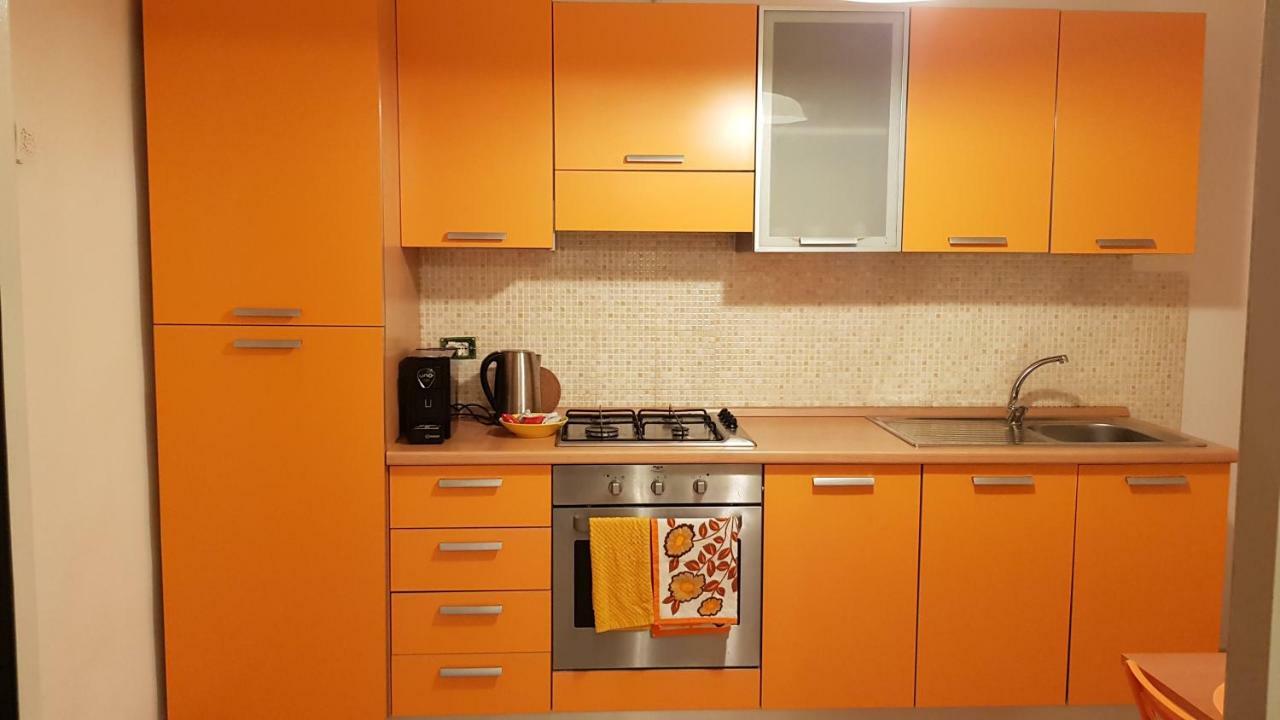 La Casa Di Oliva Daire Macerata Dış mekan fotoğraf